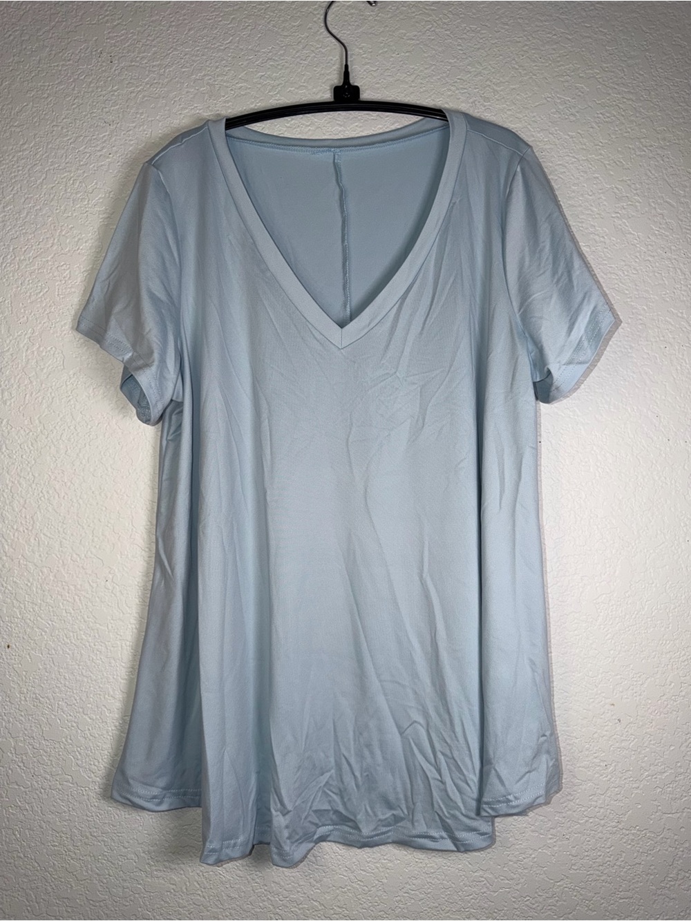NWT‎ SHEIN Light Blue V-Neck Women's Short Sleeve Top, 2XL